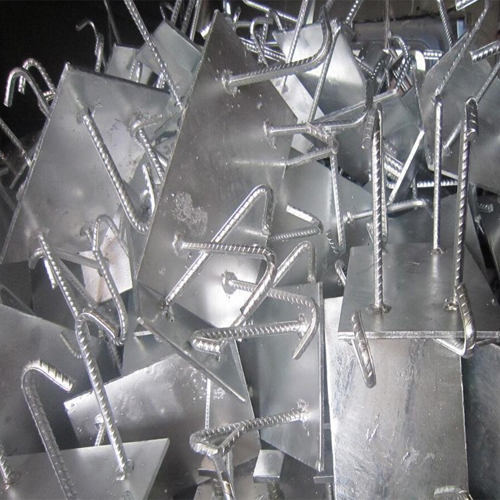 克拉玛依高铁预埋件的施工条件